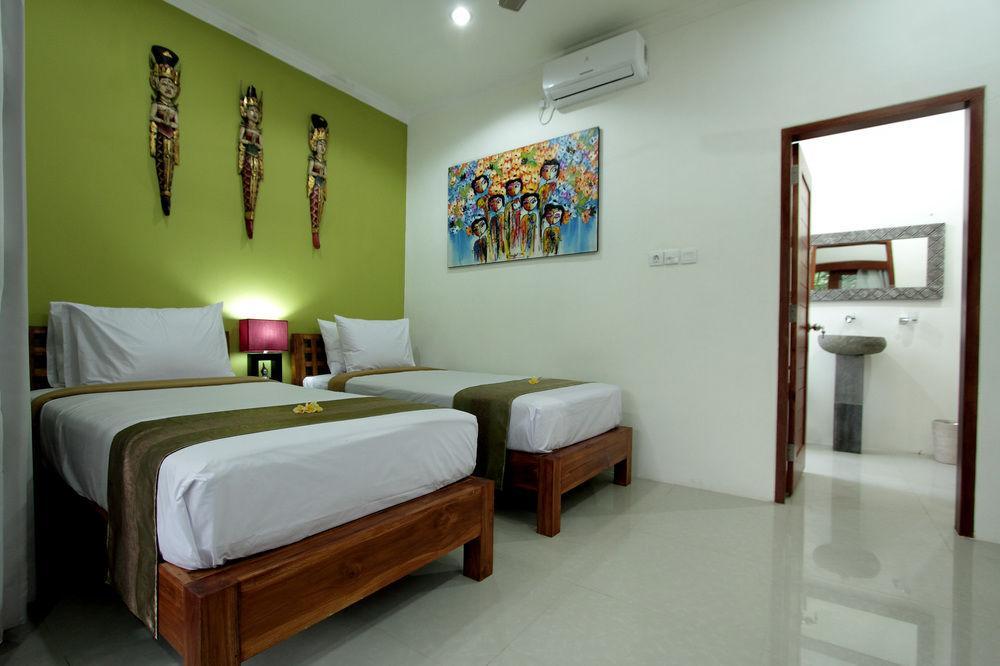 Maha Residence Guest House Jimbaran Buitenkant foto